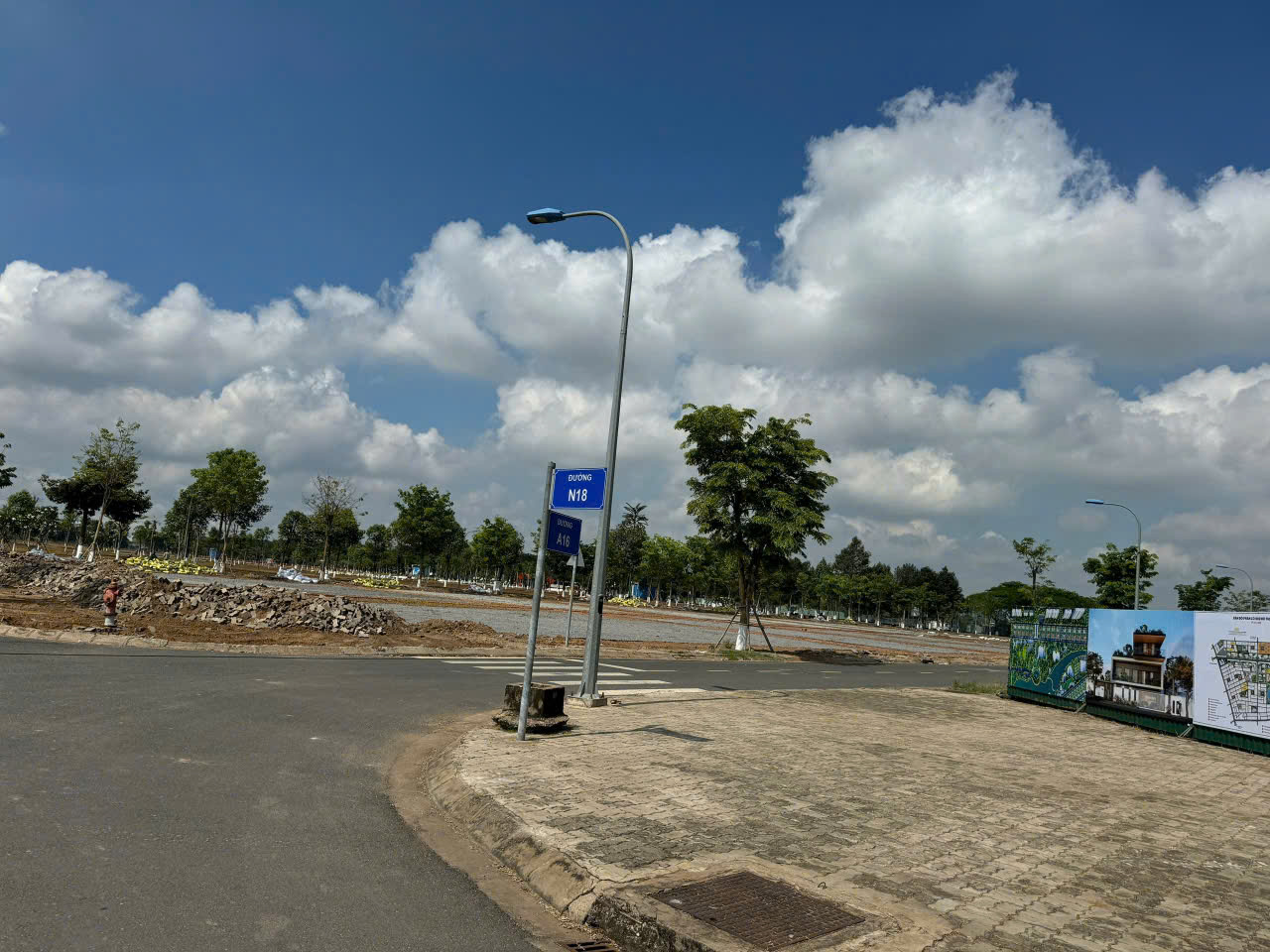 Dinh thự Đông Tăng Long Hưng Vượng