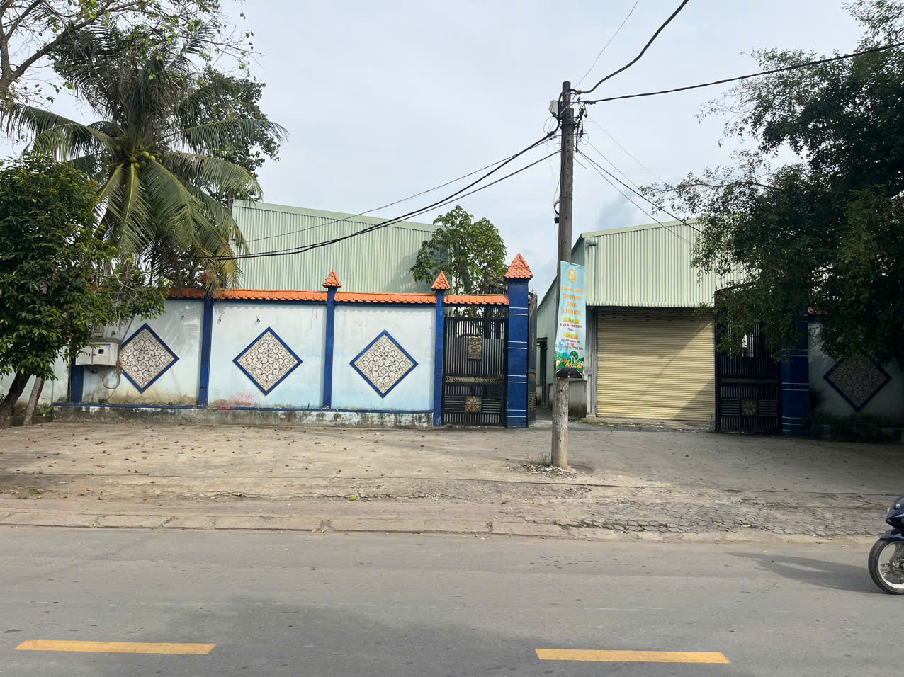 Bán 4500m2 Mặt đường Long Phước