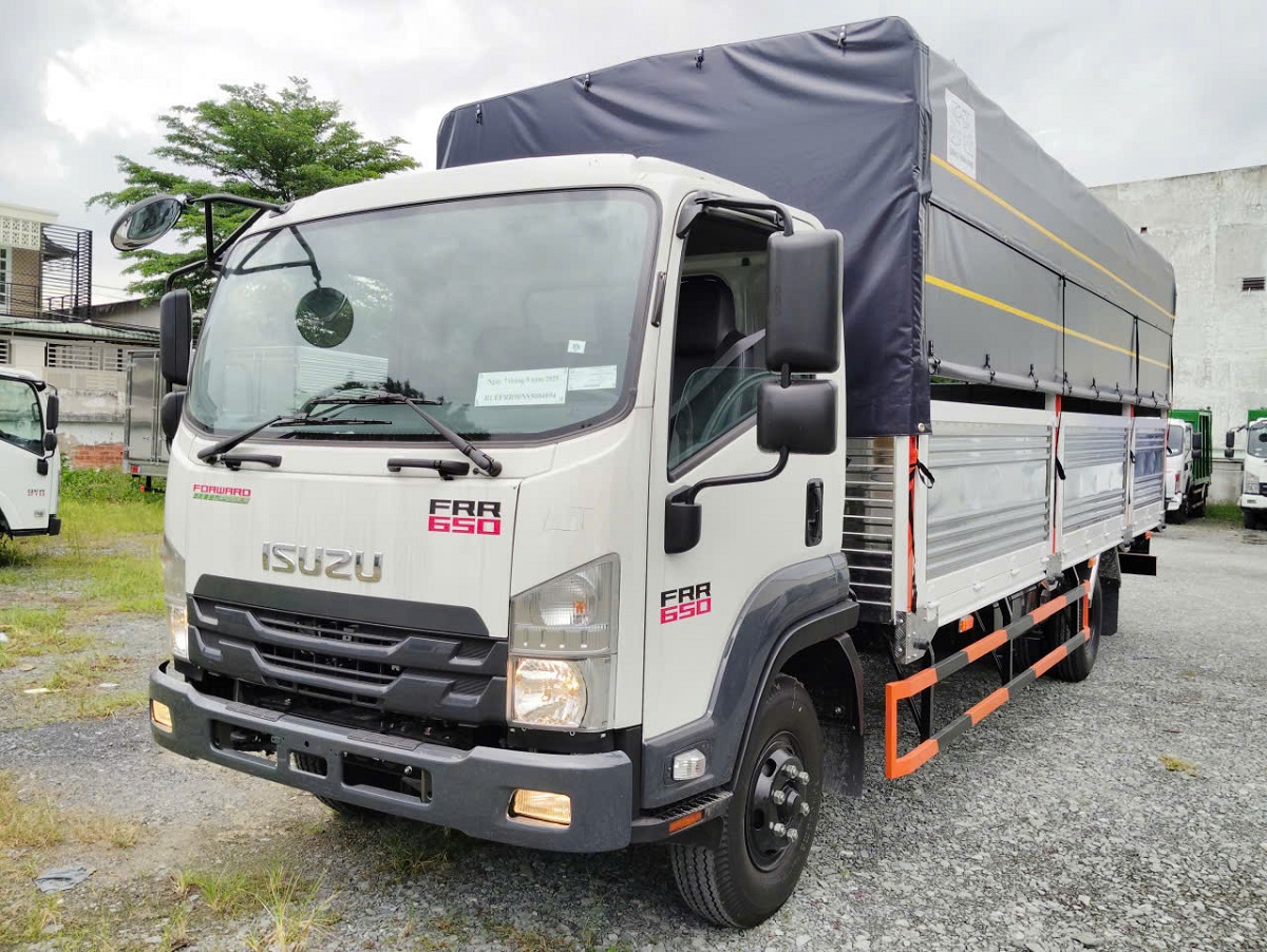 Bán xe Isuzu 270 mui bạc bửng nhôm | Trà Vinh